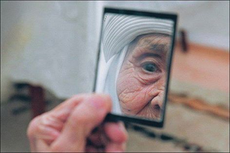 D�nya bir ’AYNA’ gibidir... (Siz de ’O’na de�er verin...)